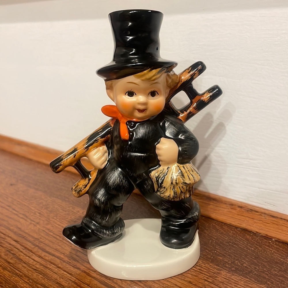HUMMEL Goebel CHIMNEY SWEEP LADDER KF40 figurine vtg west Germany collectible